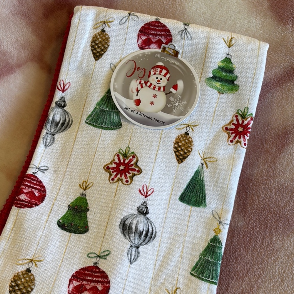 Cedarlane Christmas Ornaments Holiday Kitchen Towel Trio NWT %100 Cotton